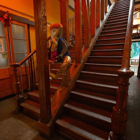 La Casa Del Puerto, Hostal Cultural, Cerro Alegre فالبارايسو المظهر الخارجي الصورة