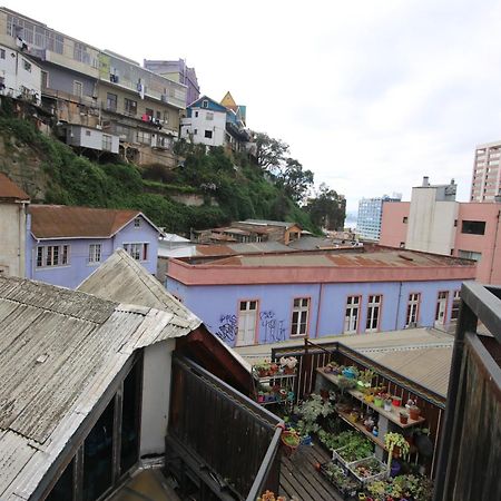 La Casa Del Puerto, Hostal Cultural, Cerro Alegre فالبارايسو المظهر الخارجي الصورة