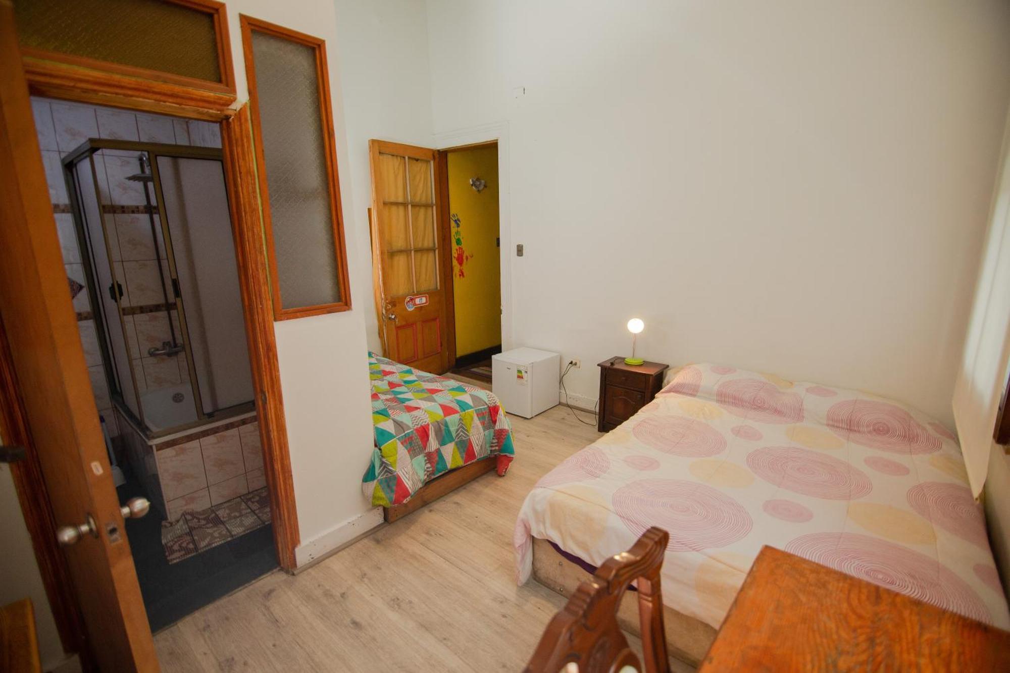 La Casa Del Puerto, Hostal Cultural, Cerro Alegre فالبارايسو المظهر الخارجي الصورة