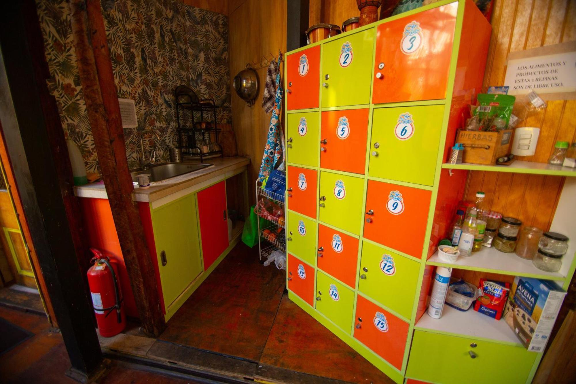 La Casa Del Puerto, Hostal Cultural, Cerro Alegre فالبارايسو المظهر الخارجي الصورة