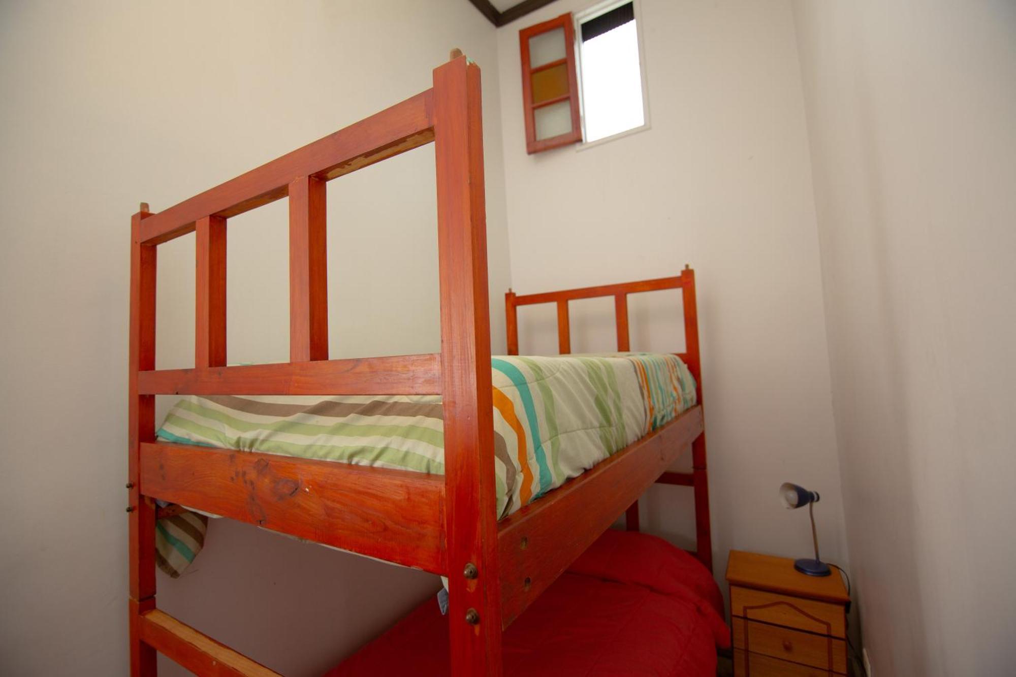 La Casa Del Puerto, Hostal Cultural, Cerro Alegre فالبارايسو المظهر الخارجي الصورة