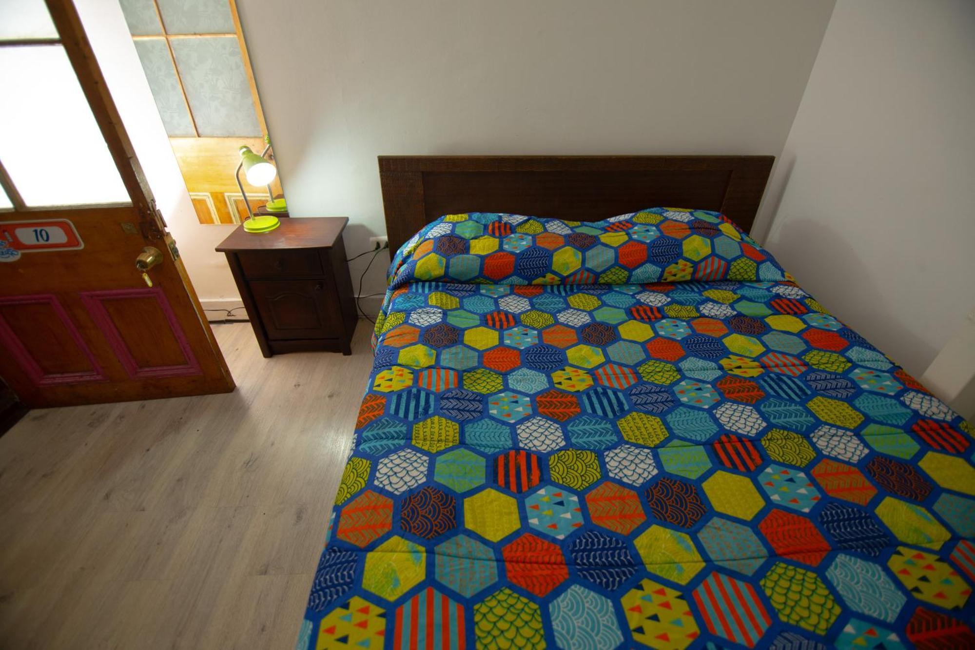 La Casa Del Puerto, Hostal Cultural, Cerro Alegre فالبارايسو المظهر الخارجي الصورة