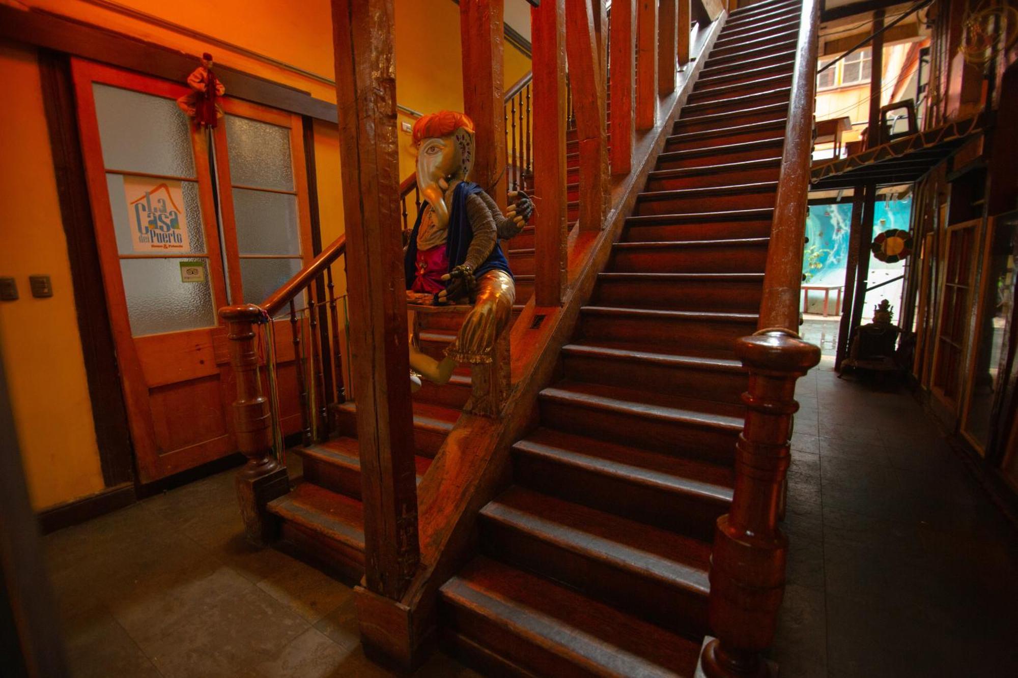 La Casa Del Puerto, Hostal Cultural, Cerro Alegre فالبارايسو المظهر الخارجي الصورة
