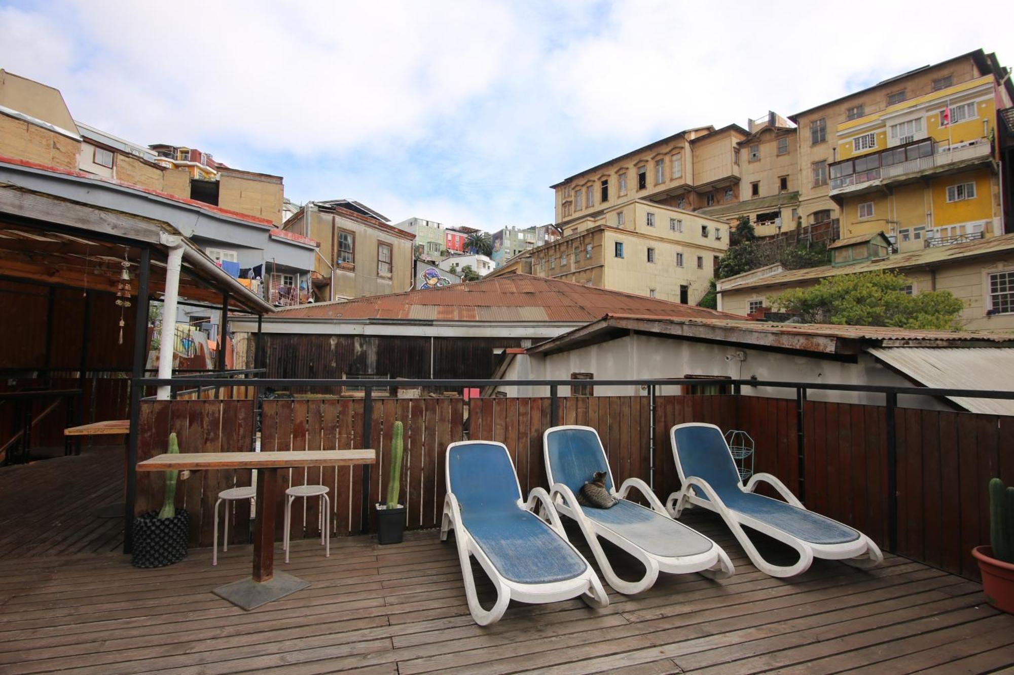 La Casa Del Puerto, Hostal Cultural, Cerro Alegre فالبارايسو المظهر الخارجي الصورة